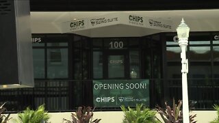 Downtown Fort Myers businesses welcome customers back