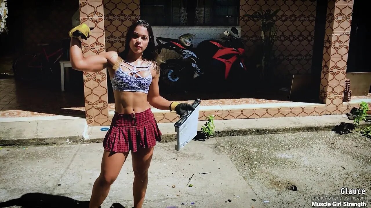 Muscle Girls Are Showing Off Feats Of Strength And Showcasing Their Impressive Female Muscles