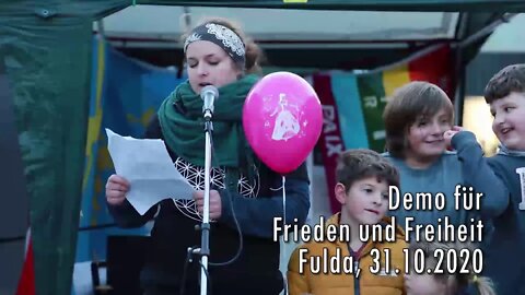 Rede von Polizeioberkommissarin Kathrin Masar in Fulda am 31. Oktober 2020