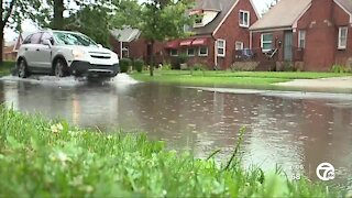 Detroit residents dealing with flooding again