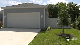 2 Sarasota single moms surprised with brand new homes