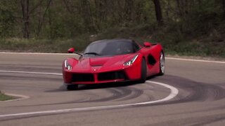 2 Ferrari 2 Porsche | Drift Supercar Sounds 2021