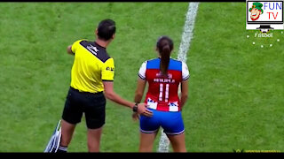 FUNNIEST MOMENTS IN WOMEN'S FOOTBALL