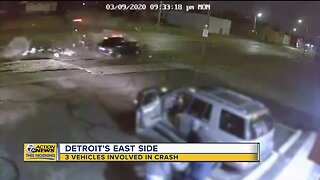 3 vehicles involved in crash on Detroit's east side