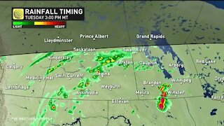 Long-lived storms sweep across Prairies bringing lightning and heavy rain