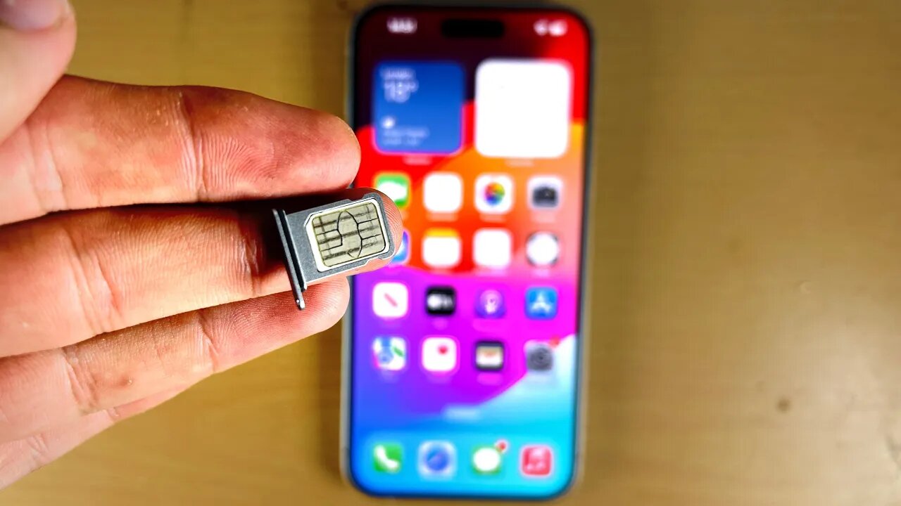 how-to-insert-sim-card-in-iphone-15-plus