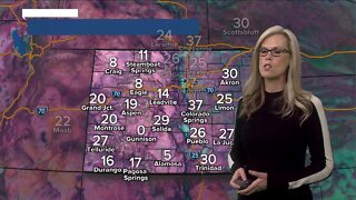 Warm, dry weather for Colorado, light snow possible in Denver on Friday
