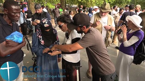 Ms Muslim's reaction to the place of women in Islam || Speakers Corner