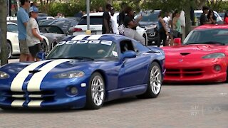 900+ cars participate in 'Cars and Coffee' event at Palm Beach Outlets