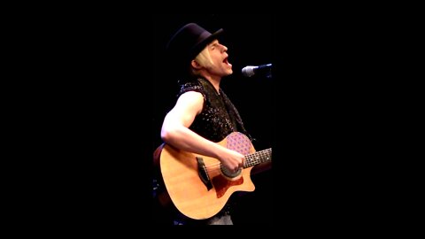 Singer-songwriter plays Capitol Civic Centre