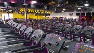 Planet Fitness Will Require Customers To Wear Masks Inside Gyms