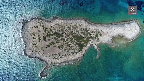This islet in Greece ...oddly looks like Cyprus
