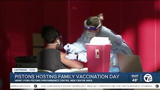 Detroit Pistons Host Vaccine Clinic