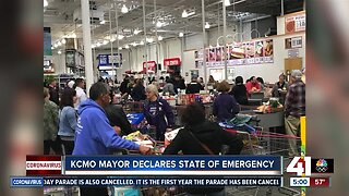 Stores packed as KCMO residents prepare for virus