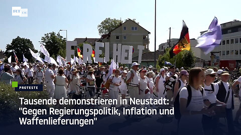 Tausende demonstrieren in Neustadt: "Gegen Regierungspolitik, Inflation und Waffenlieferungen"