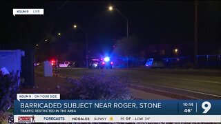 Tucson Police investigate barricade on Roger Road