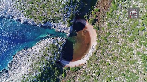 Drone captures totally unique phenomena from hidden Greek beach