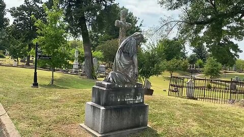 We headed to Louisiana on a paranormal road trip. We stop at a cemetery.