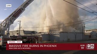 Large fire at Phoenix commercial building