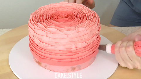 Pretty rose cake