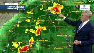 Severe weather makes its way across SE Wisconsin