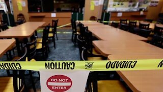 Illinois Governor Defends Chicago Indoor Dining Shutdown