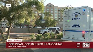 PD: Two shot at Phoenix hotel near 44th and Van Buren streets