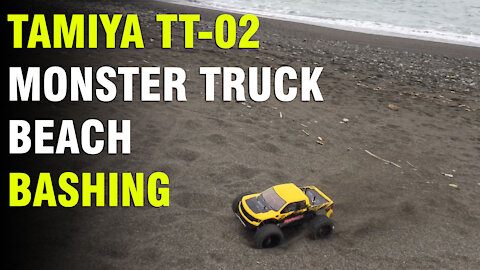 Tamiya TT-02 Monster Truck Beach Bashing!
