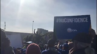 UPDATE 1: Opposition parties march against Zuma presidency in Cape Town (cV2)