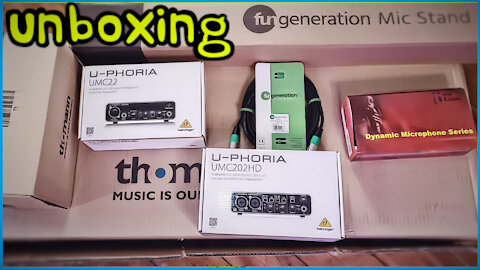 Unboxing a huge box from Thomann - Surprise inside! Behringer UMC22 and UMC202HD