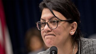 Socialist Rashida Tlaib ADMITS to wearing a mask just for the camera! | Socialist are HYPOCRITES!
