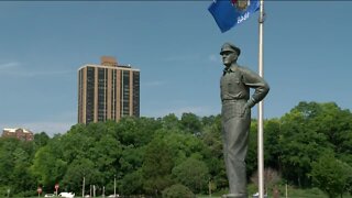 360: Monuments shake politics, across the country and right here in Wisconsin