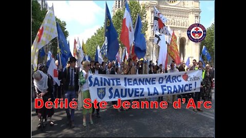 Sainte Jeanne d'Arc 2022 : le défilé Civitas dans Paris