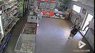 Thief steals money from cash register