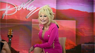 Dolly Parton Donated One Million Dollars For Covid Research