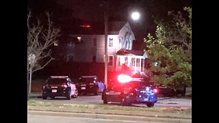 Cleveland police officer shot during standoff situation on East 81st Street near Euclid Avenue