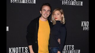 Frankie Muniz and Paige Price are going to be parents!