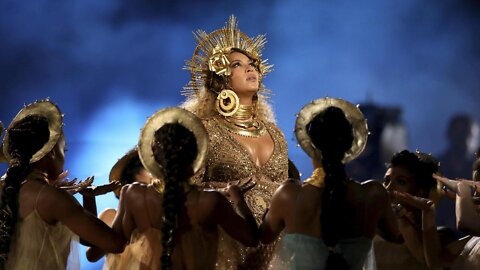 Beyonce Clone Queen of the Solar System / Jesus the Leonardo da Vinci Connection / China