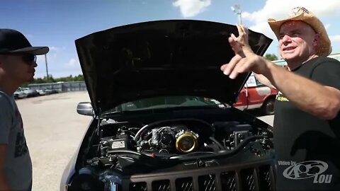 Farmtruck and AZN Take a Walk Around the Jeeper Sleeper and Bad Penny Jeep Builds by MMX