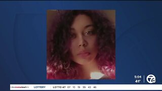Family looking for answers after a 22-year-old woman was found dead on a Pontiac sidewalk