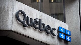 Québec veut embaucher 2 000 personnes dans les écoles et c'est payé plus de 20$/h