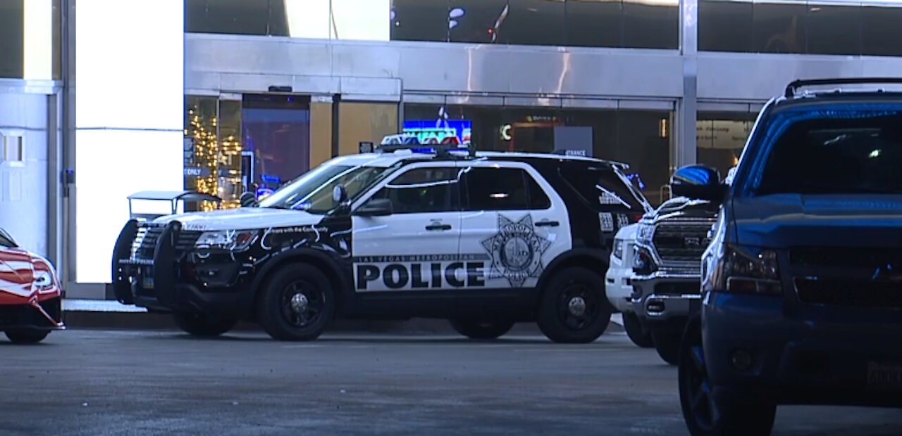 Vegas police investigate homicide at STRAT hotelcasino