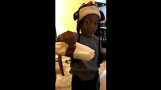 This kid gets caught sneaking ice cream into his packed lunch!