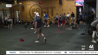 Crossfit gym honors fallen soldiers, supports nonprofit, through workout challenge