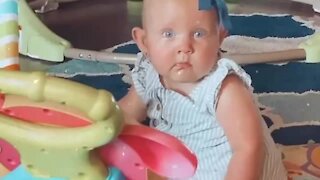 Baby goes from terrified to overjoyed when mom starts singing