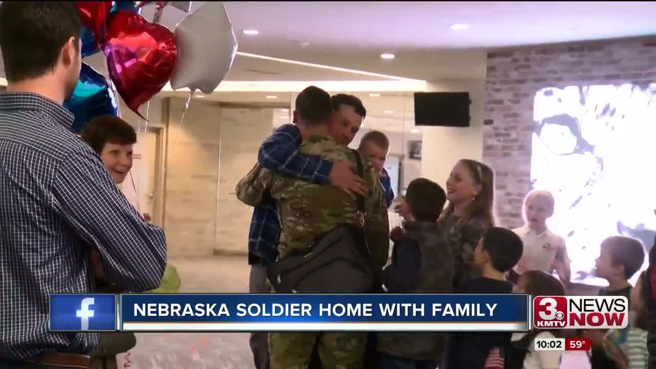 Nebraska soldier met with emotional homecoming