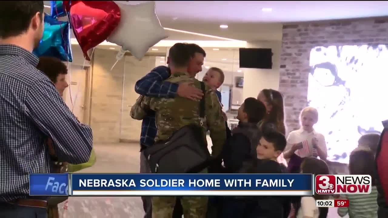 Nebraska soldier met with emotional homecoming