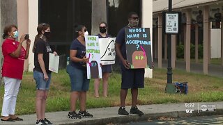 Pinellas teachers rally to keep schools closed as COVID-19 cases climb
