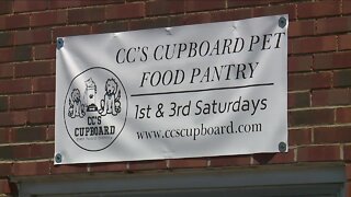 Local pet food pantry sees huge increase in need during COVID-19 pandemic