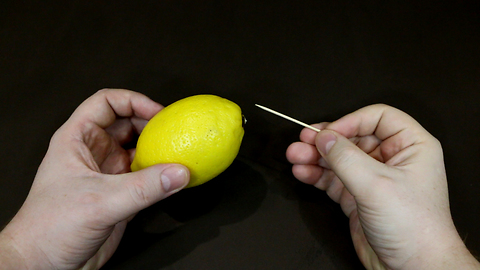 One simple lemon hack for kitchen